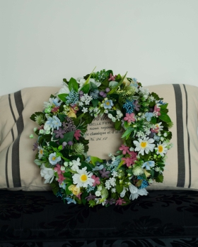 Detal kwiatów – zielony wianek Ogród marzeń sztuczny wianek handmade