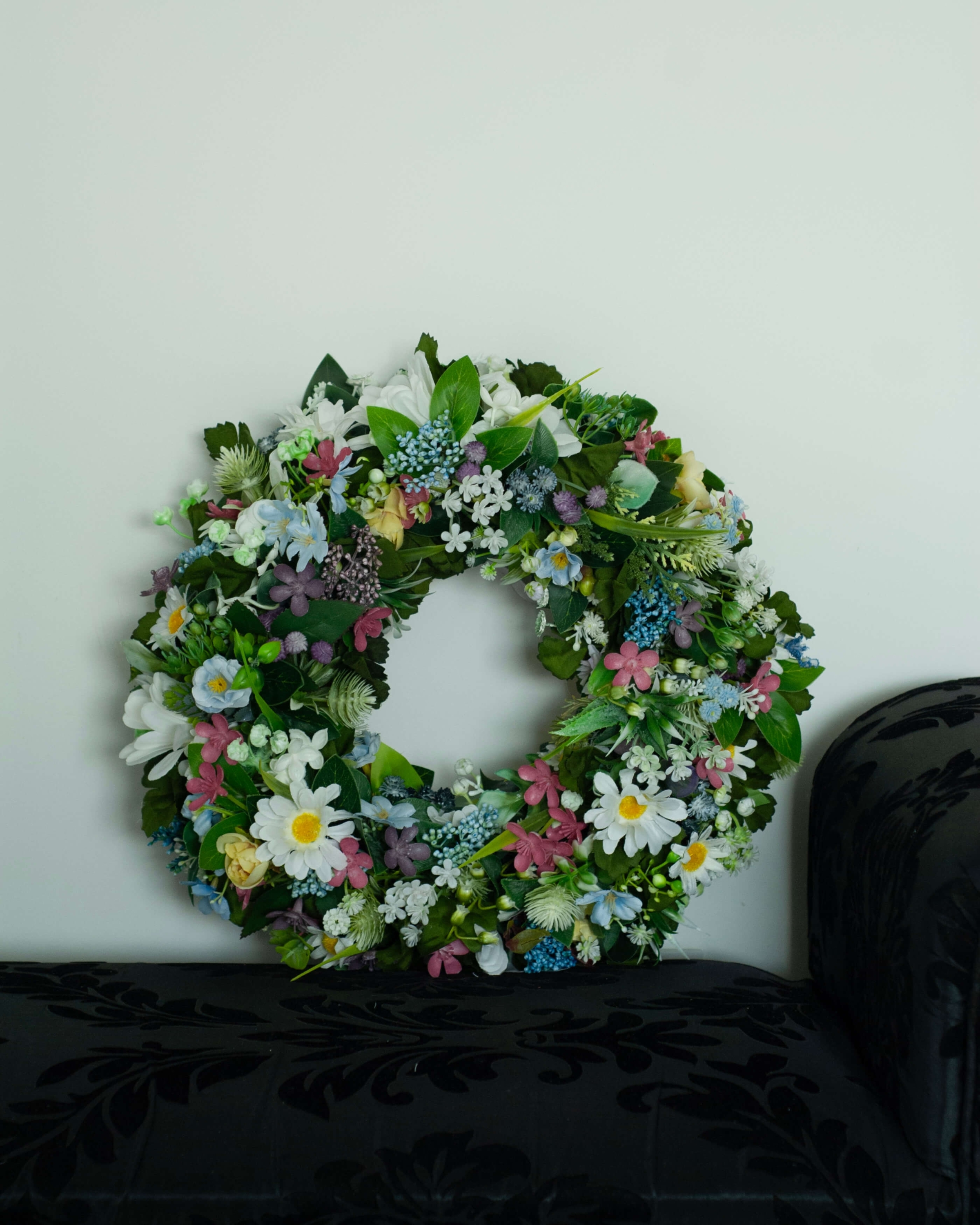 Sztuczny zielony wianek Ogród marzeń w aranżacji wnętrza – Havenly House