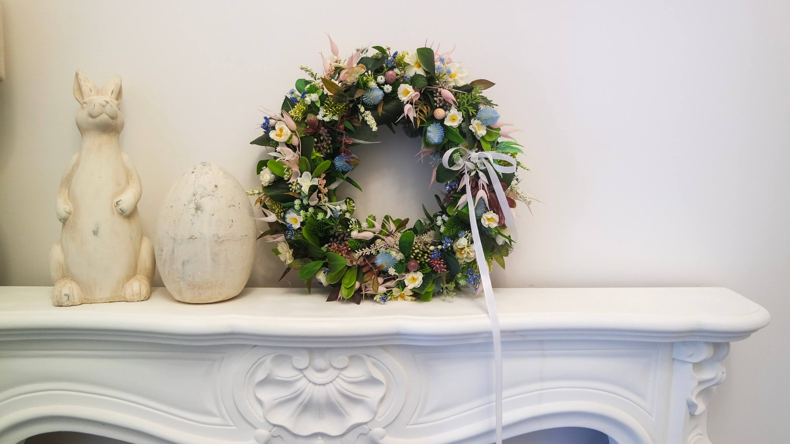 Jak dobrać wianek do okazji? Przewodnik po stylach i kolorach